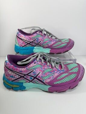ASICS Gel-Noosa TRI 10 Kids Athletic Running Shoes